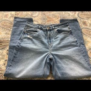 American Eagle Mom Jean
